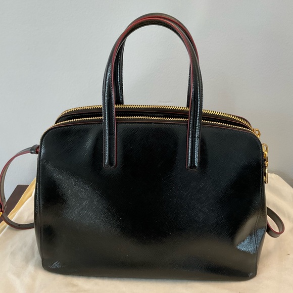 Prada SAFFIANO LEATHER HANDBAG - Picture 7 of 13